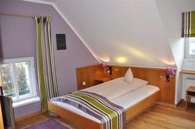 фото отеля Hotel Fischerhaus Starnberg