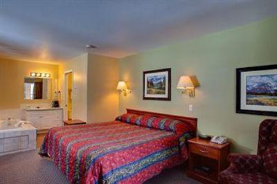 фото отеля Sportsman Lodge Golden (British Columbia)