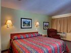 фото отеля Sportsman Lodge Golden (British Columbia)