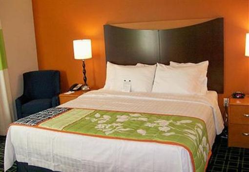 фото отеля Fairfield Inn and Suites Palm Coast
