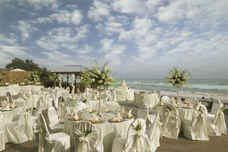 фото отеля Crowne Plaza Melbourne Oceanfront