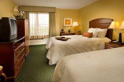фото отеля Hampton Inn & Suites Ft. Lauderdale-Airport