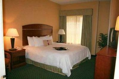 фото отеля Hampton Inn & Suites Ft. Lauderdale-Airport