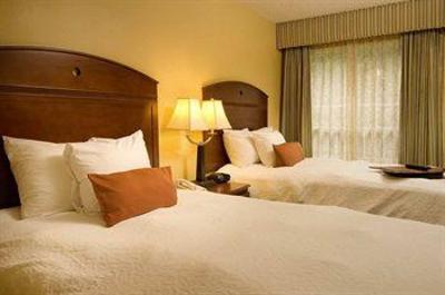 фото отеля Hampton Inn & Suites Ft. Lauderdale-Airport