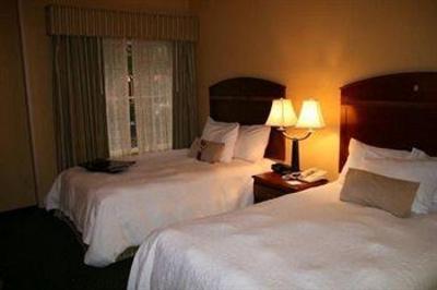 фото отеля Hampton Inn & Suites Ft. Lauderdale-Airport