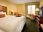 фото отеля Hampton Inn & Suites Ft. Lauderdale-Airport