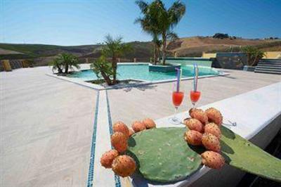фото отеля Arcudaci Agriturismo Buseto Palizzolo