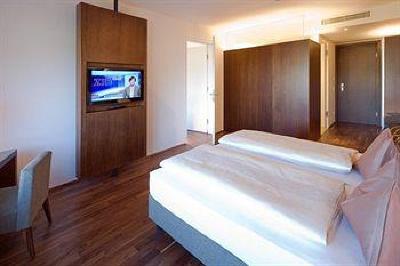 фото отеля Hotel Penz West