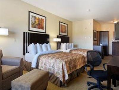 фото отеля Ramada Lac La Biche