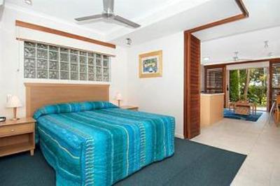 фото отеля Offshore Noosa Resort