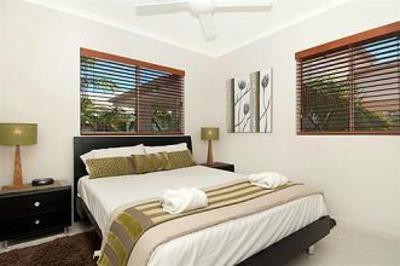 фото отеля Offshore Noosa Resort