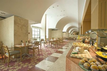 фото отеля Hilton Rome Airport Hotel