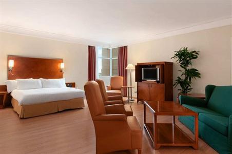 фото отеля Hilton Rome Airport Hotel