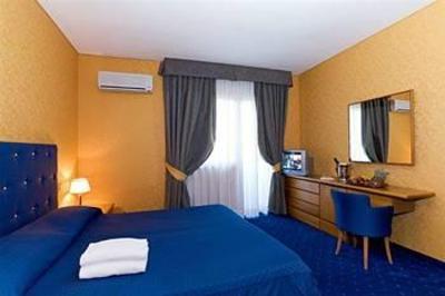 фото отеля Setar Hotel Quartu Sant'Elena