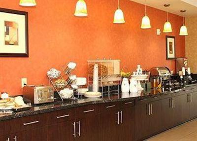 фото отеля Comfort Suites Spring