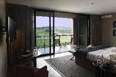 фото отеля CS Morgado Golf Hotel