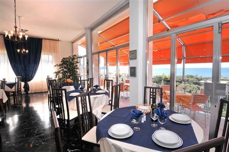фото отеля Hotel Mediterraneo Lavagna