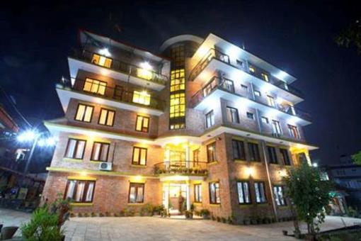 фото отеля Royal Astoria Hotel