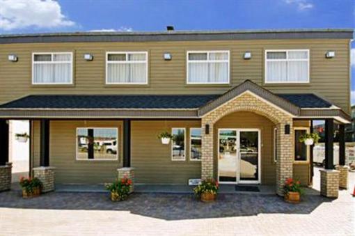 фото отеля Canadas Best Value Inn Prince George