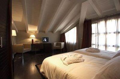 фото отеля Hotel La Trufa Negra Mora de Rubielos