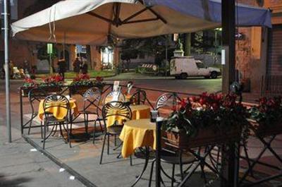фото отеля Relais Under The Tower