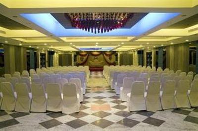 фото отеля Radha Regent Hotel Chennai
