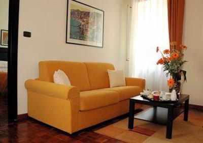 фото отеля Hotel Europa Caserta