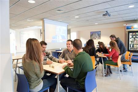 фото отеля Youth Hostel Pere Tarres Barcelona