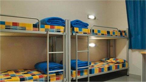 фото отеля Youth Hostel Pere Tarres Barcelona