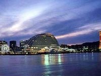 Kobe Meriken Park Oriental Hotel