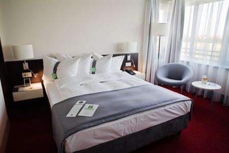 фото отеля Holiday Inn Berlin International Airport Schonefeld