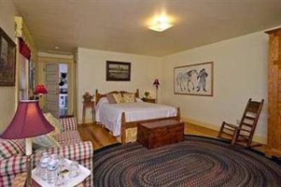 фото отеля The Pack House Inn