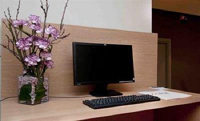 фото отеля Manzil Hotel