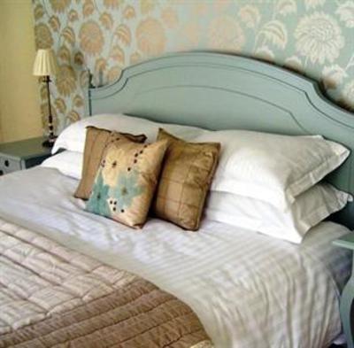 фото отеля Combe House Hotel