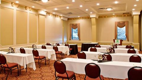 фото отеля Holiday Inn Conference Ctr Edmonton South