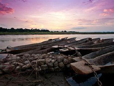 фото отеля Maruni Sanctuary Lodge Chitwan