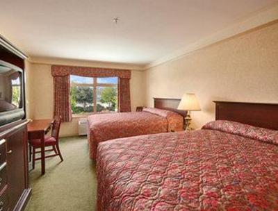 фото отеля Ramada Pitt Meadows