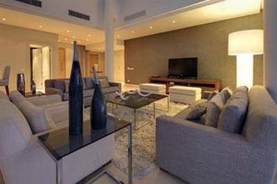 фото отеля Lawhill Luxury Apartments