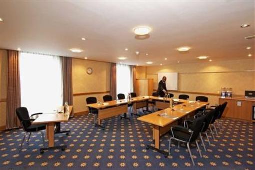 фото отеля Hilton Hotel Croydon London