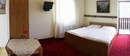 фото отеля Amadeus Pension