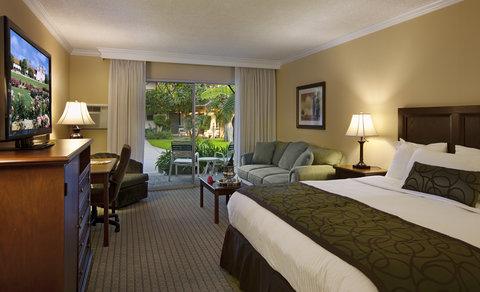 фото отеля BEST WESTERN PLUS Pepper Tree Inn