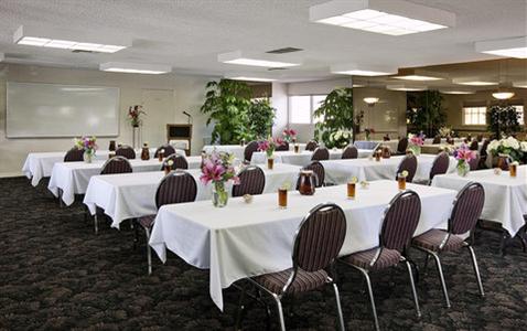 фото отеля BEST WESTERN PLUS Pepper Tree Inn