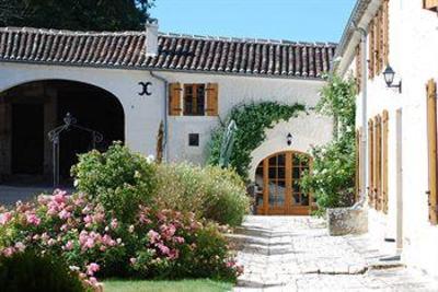 фото отеля Le Relais de Saint Preuil