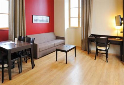 фото отеля Residhome Appart Hotel Caserne de Bonne