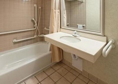 фото отеля Holiday Inn Seattle - Issaquah