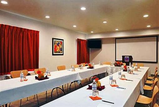 фото отеля Motel 6 Moosomin