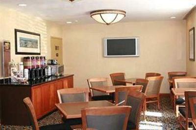фото отеля Hampton Inn Boston/Woburn