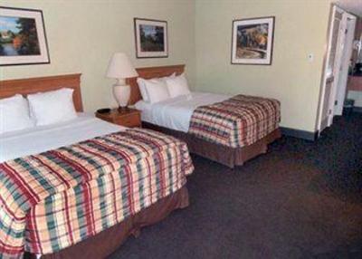 фото отеля Clarion Inn at Arden Village