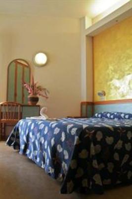 фото отеля Hotel Montmartre