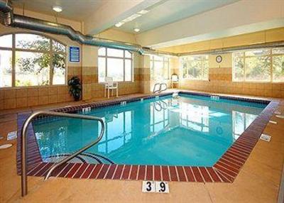 фото отеля Comfort Suites Eugene